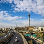 خودنمایی ماشین مازارتی از جنس طلا در خیابانهای تهران/ عکس