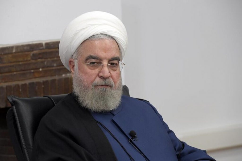 حسن روحانی: نه دولت بنگاه‌دار خوبی است و نه عزیزان نظامی ما/سیاست تا حالا سوار اسب اقتصاد بوده است اما…/باید اقتصاد را به مردم واگذار کنیم