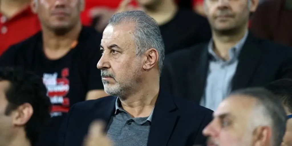 واکنش مدیرعامل پرسپولیس به اعتراض هواداران؛ درویش به بازیکنان بی غیرت نگویید